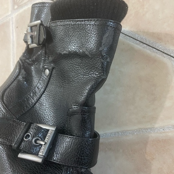 G by GUESS LEATHER ANKLE HEELED BOOTS - Picture 6 of 10